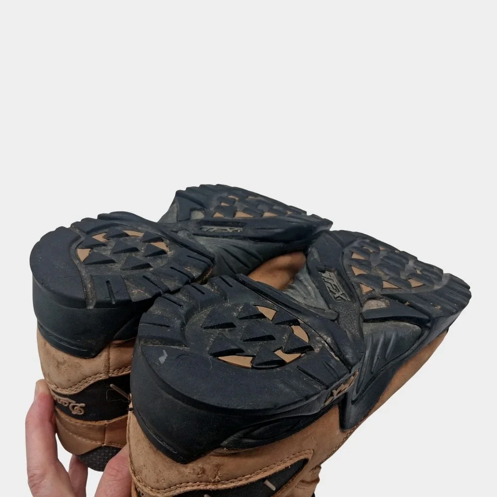 Danner brand good photos